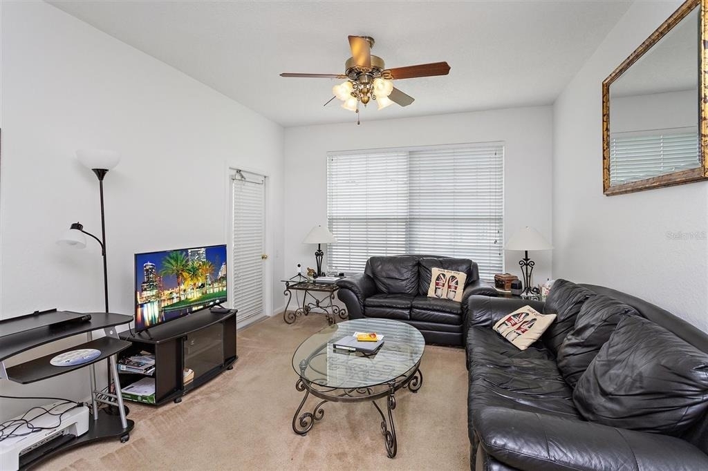 2307 Silver Palm Dr - Photo 9