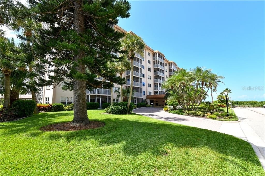 800 Benjamin Franklin Drive - Photo 5