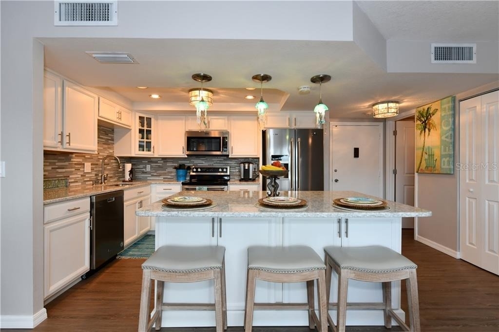 800 Benjamin Franklin Drive - Photo 11