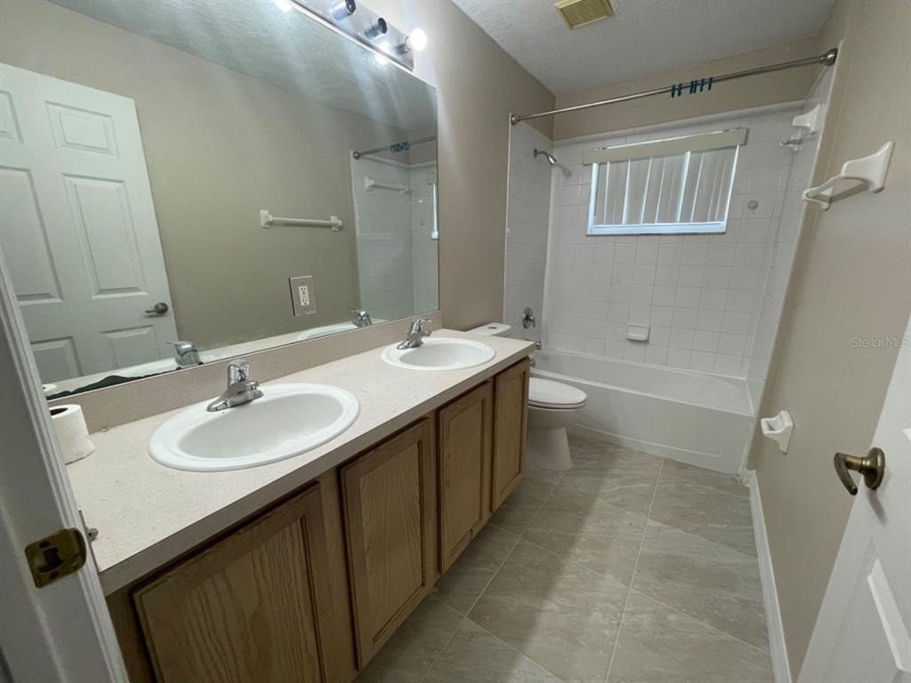 568 Finch Court - Photo 24