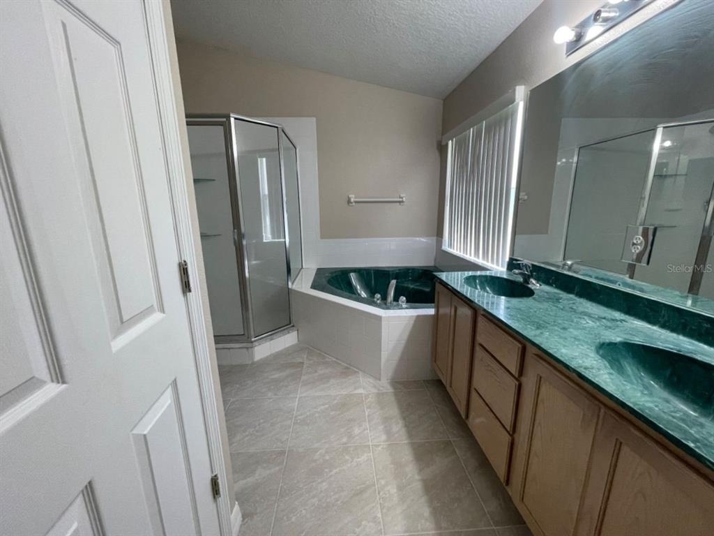 568 Finch Court - Photo 25