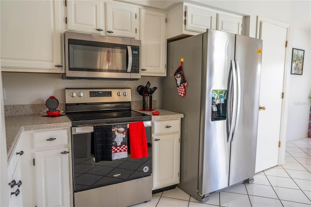 2703 Chatham - Photo 5