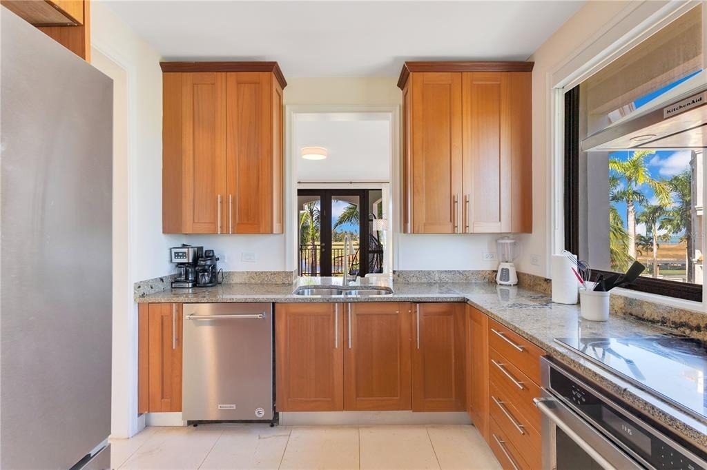 400 Coco Beach Boulevard - Photo 10