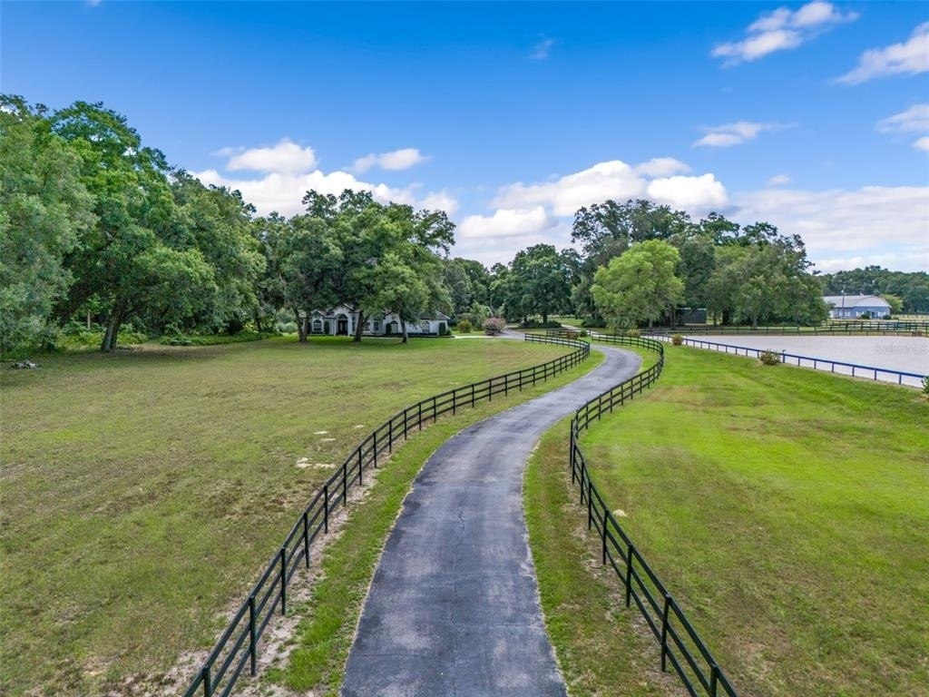 6975 Nw Highway 225a - Photo 3