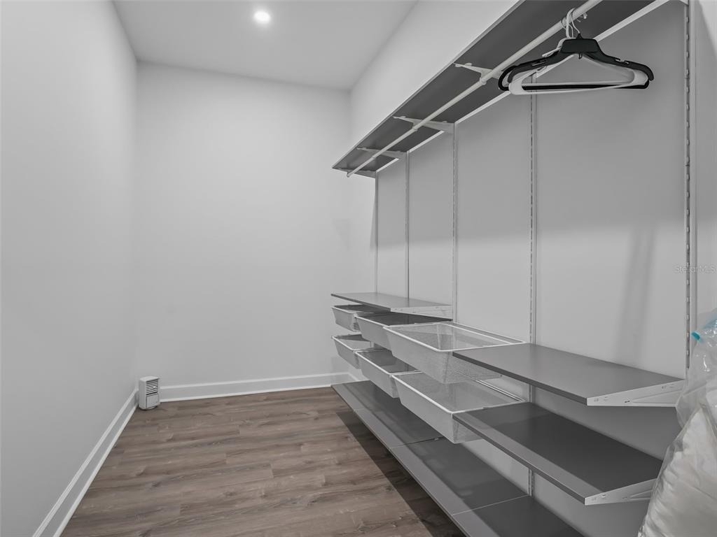 6975 Nw Highway 225a - Photo 11