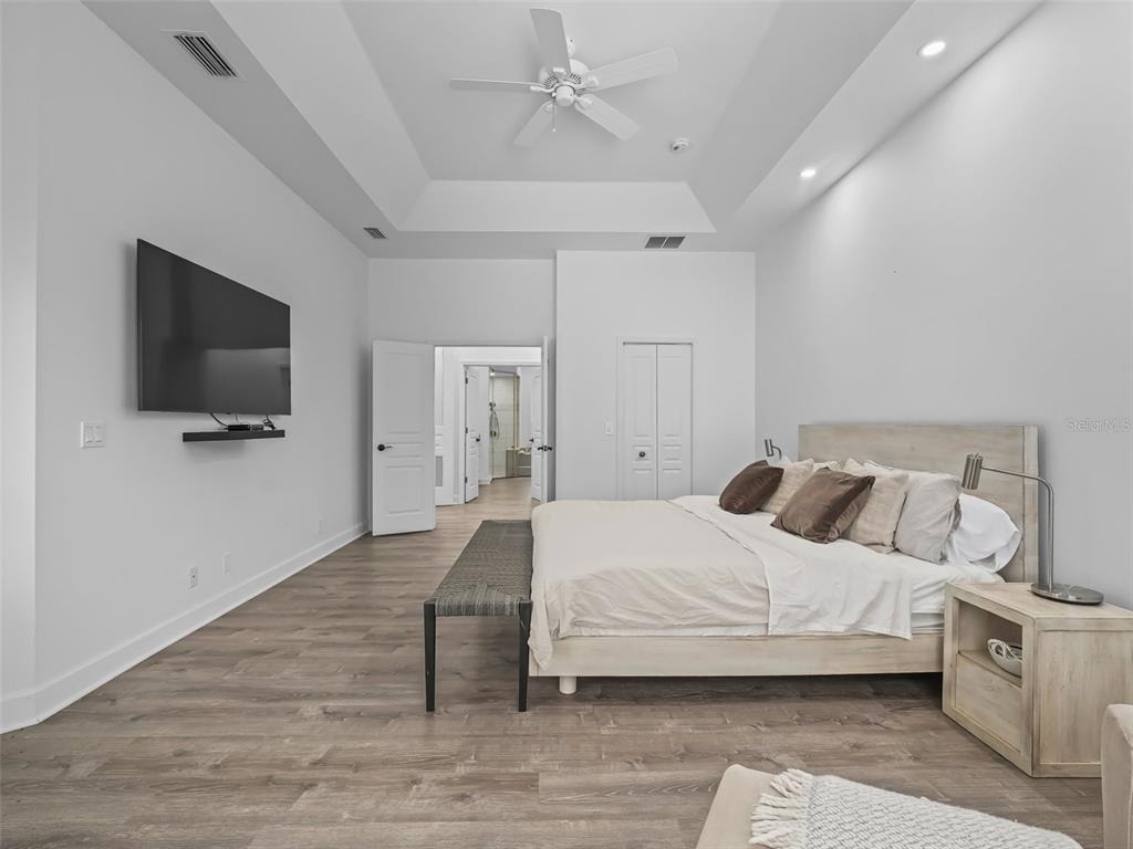 6975 Nw Highway 225a - Photo 8