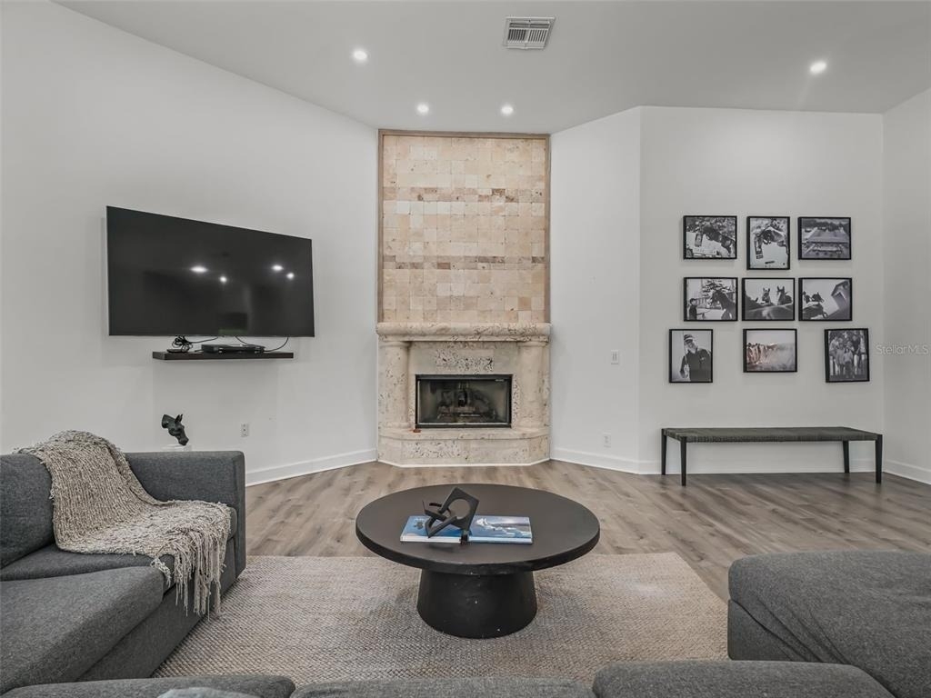 6975 Nw Highway 225a - Photo 30
