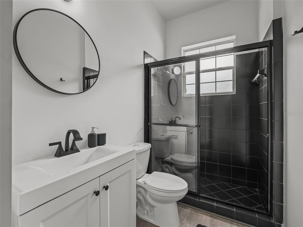 6975 Nw Highway 225a - Photo 37
