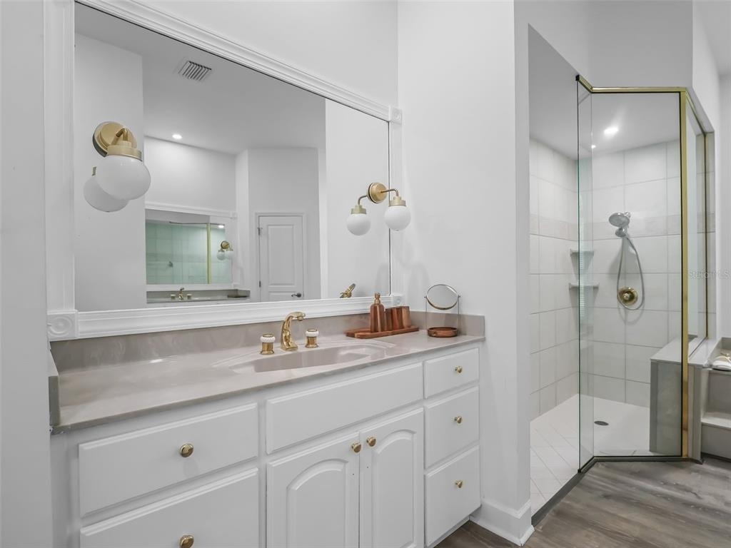 6975 Nw Highway 225a - Photo 12
