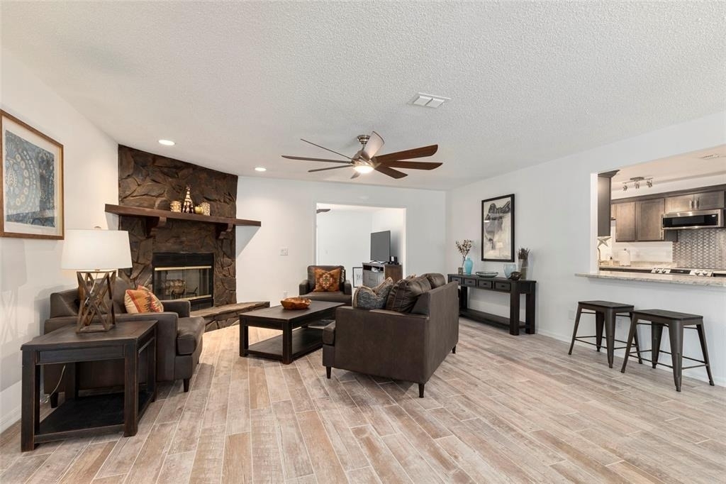 1900 Nw 73rd Terrace - Photo 3