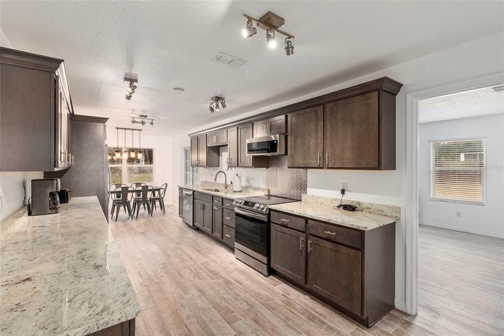 1900 Nw 73rd Terrace - Photo 11
