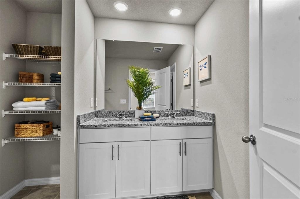 8683 Holly Grove Court - Photo 3