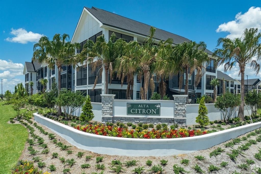 3020 Base Boulevard - Photo 1