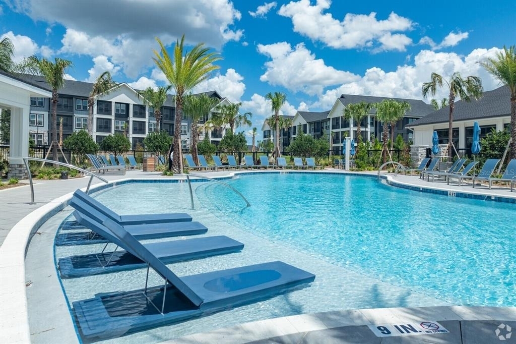 3020 Base Boulevard - Photo 1