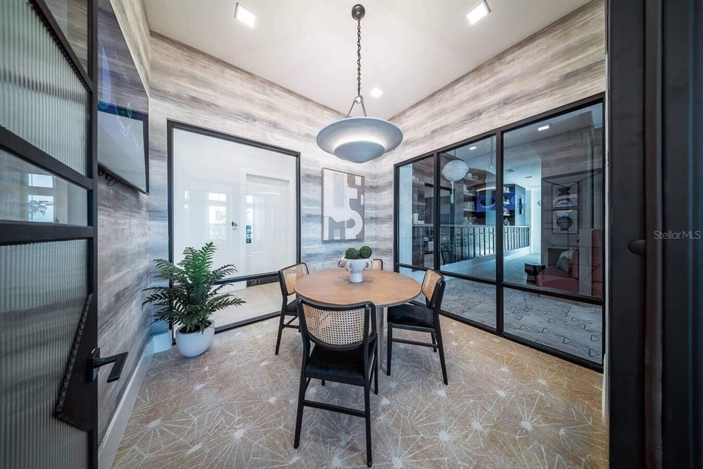 3020 Base Boulevard - Photo 16