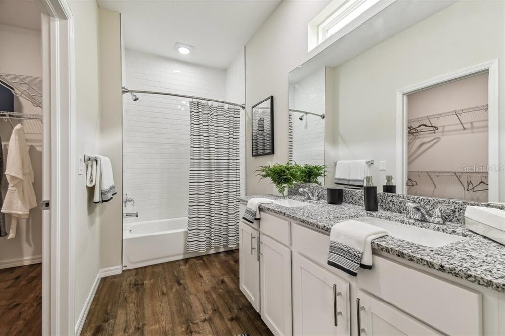8983 Wade Street - Photo 18