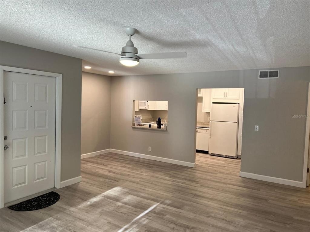 1324 S Pine Ridge Circle - Photo 5