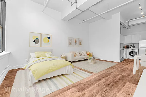 255 West 36th Street - Photo 3
