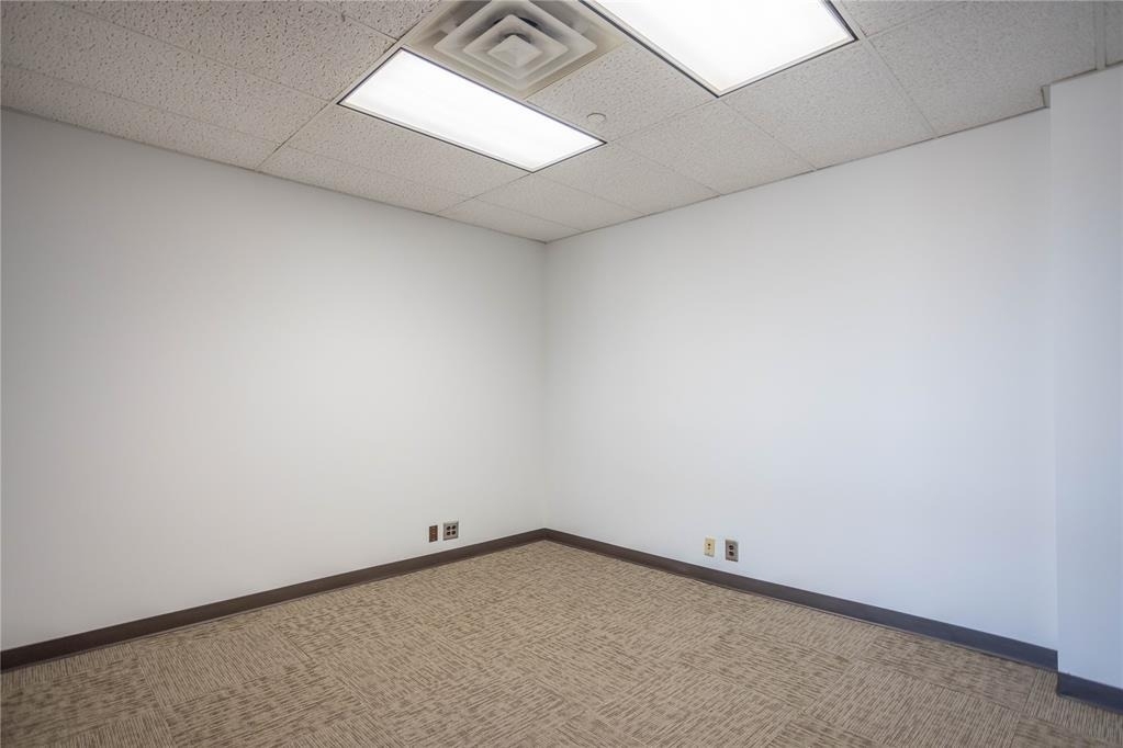 1100 E Main Street - Photo 5