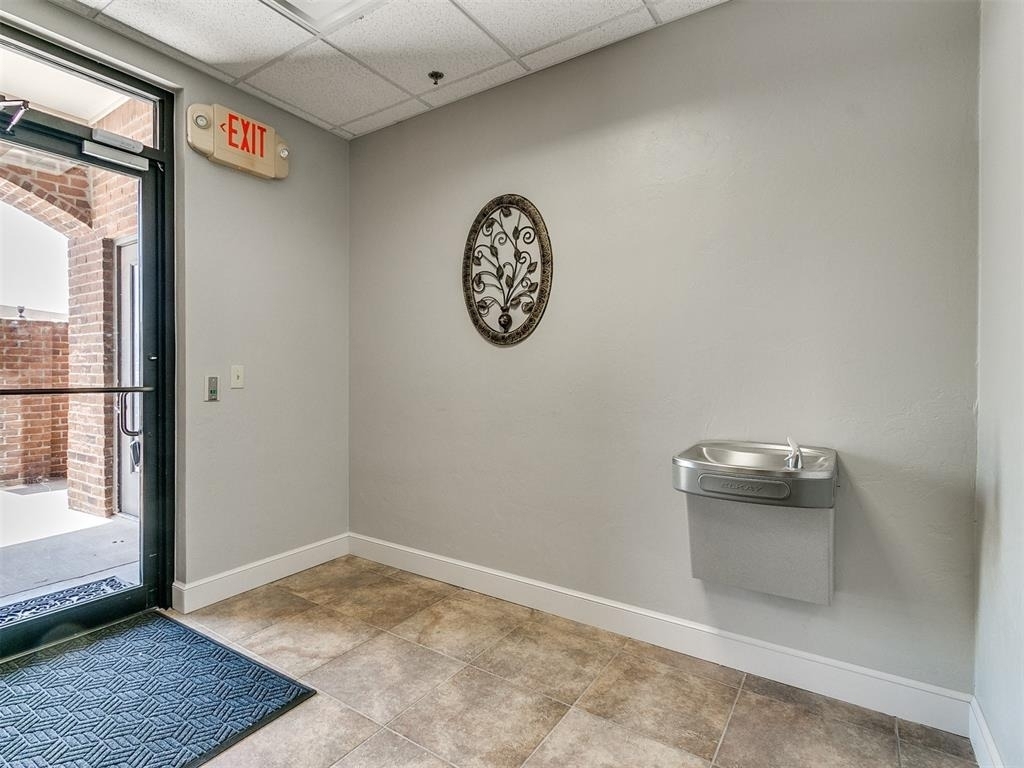 1703 Professional Circle - Photo 8