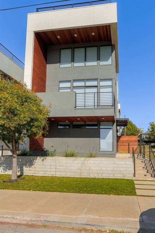 817 Nw 6th Street - Photo 1