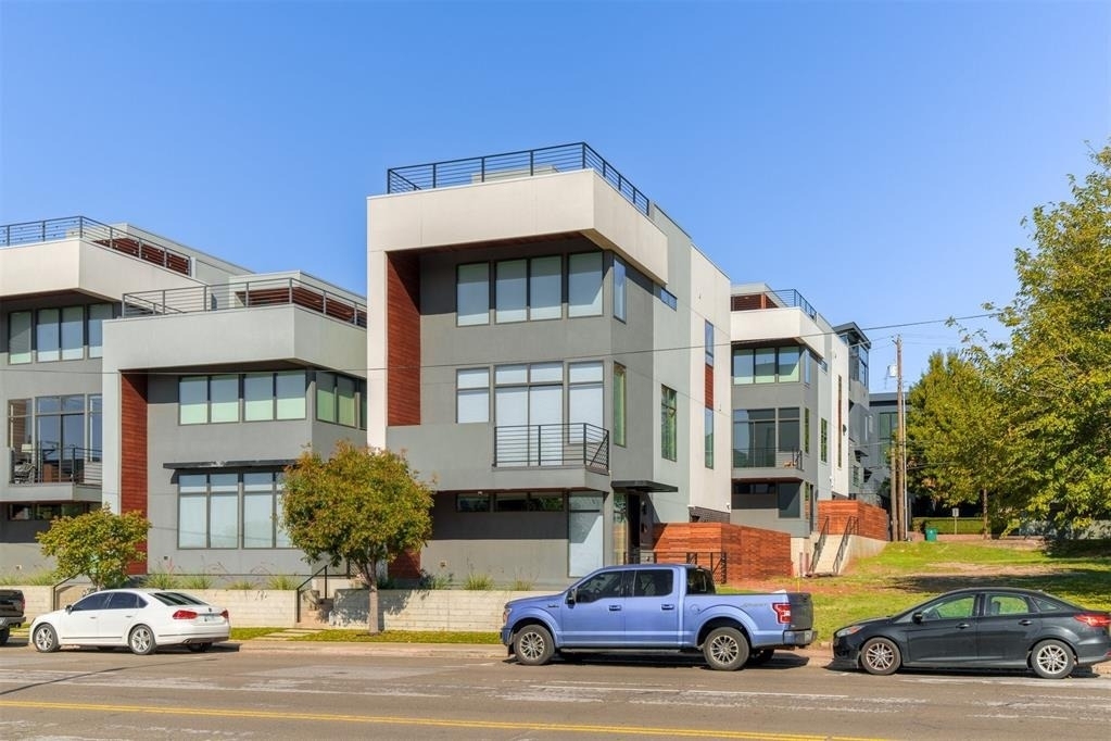 817 Nw 6th Street - Photo 2