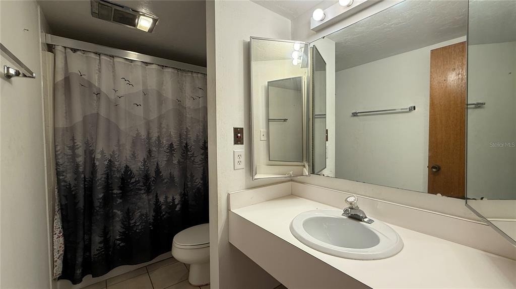 176 Palm View Court - Photo 12