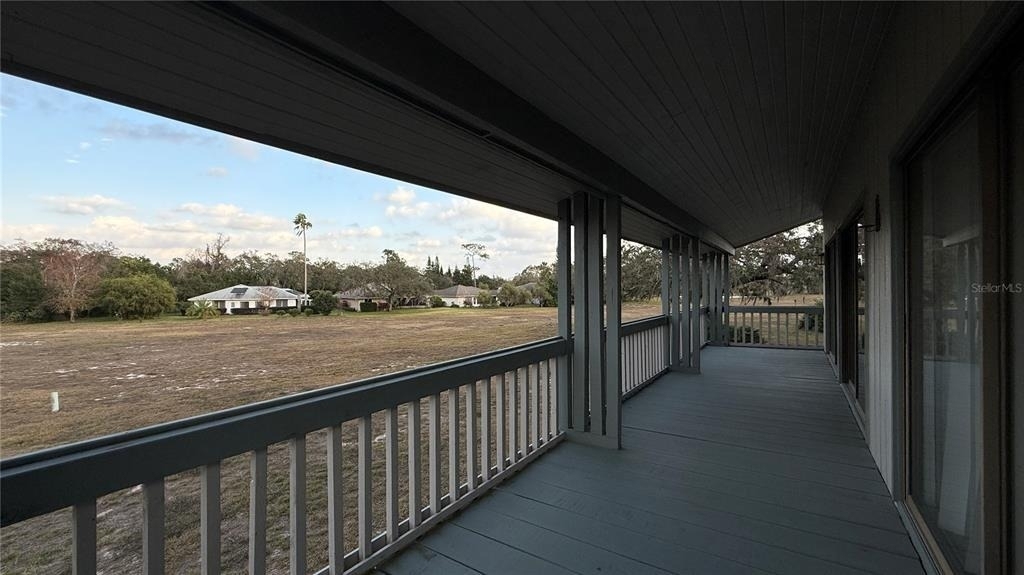 176 Palm View Court - Photo 21