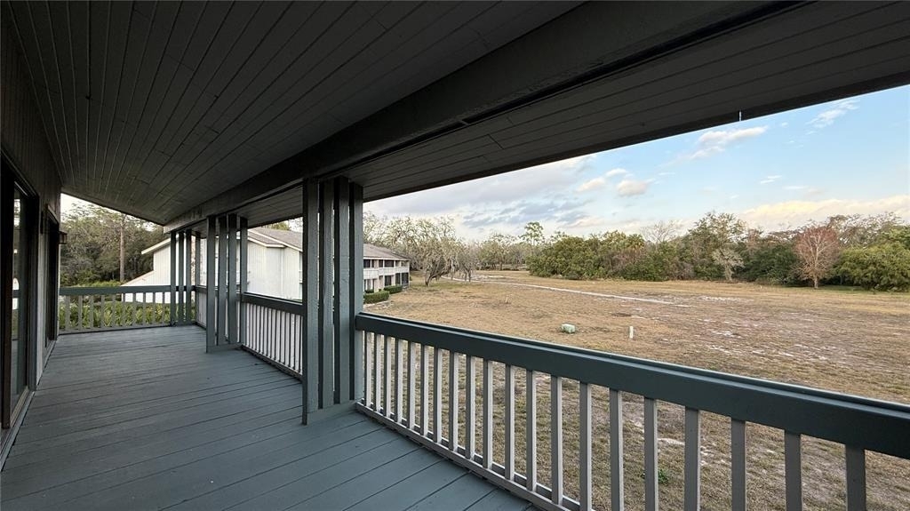 176 Palm View Court - Photo 20