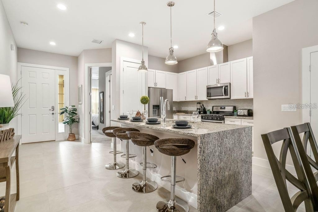 7593 Sunny Dreams Lane - Photo 4