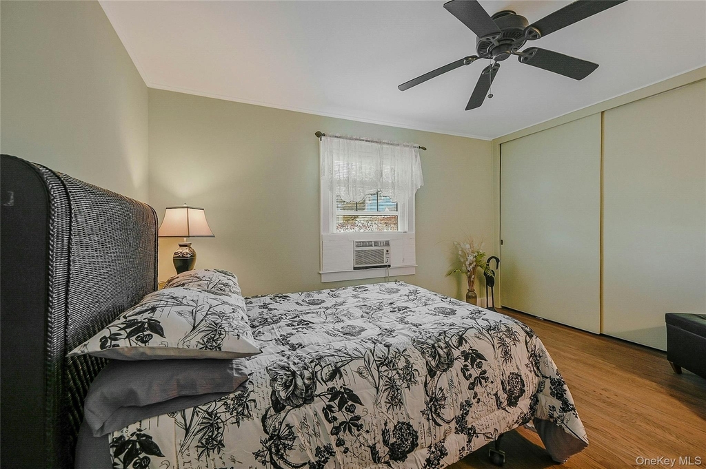 425 Old Shipyard Lane - Photo 17