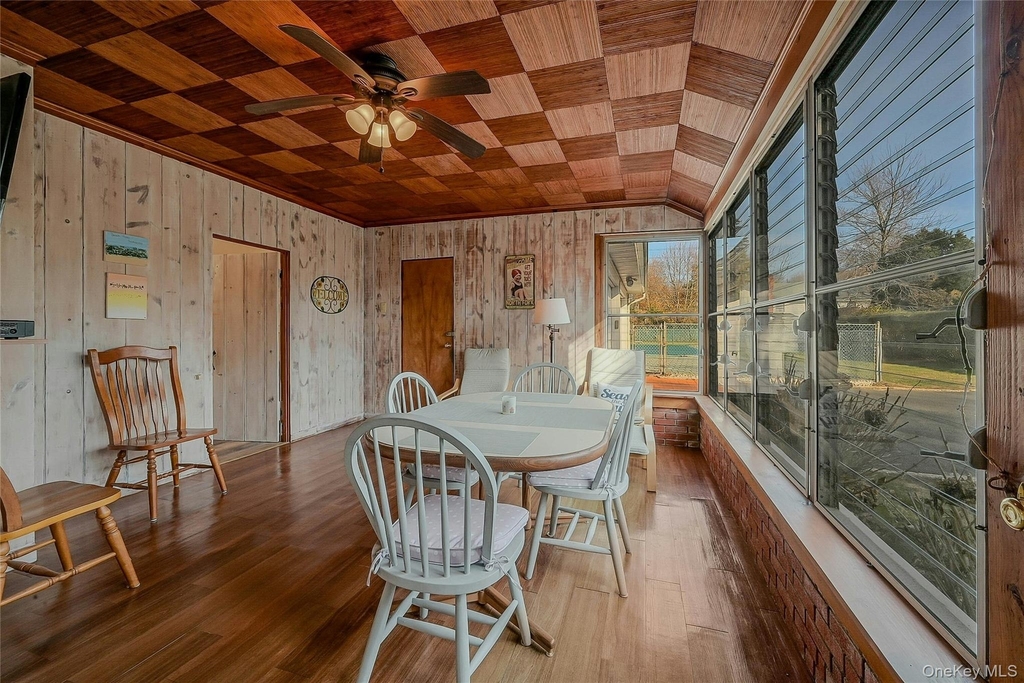 425 Old Shipyard Lane - Photo 7