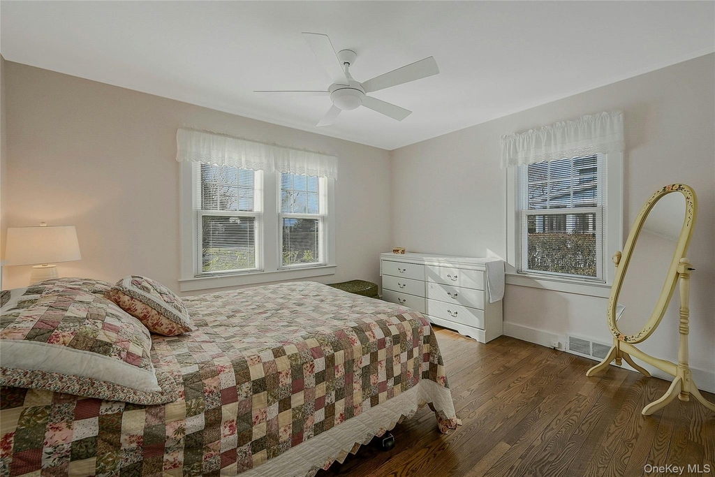 425 Old Shipyard Lane - Photo 19