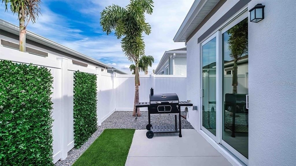 3800 Viceroy Place - Photo 1
