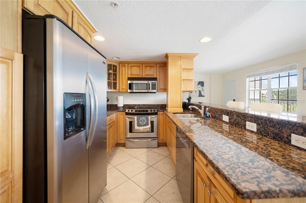 445 Hamden Drive - Photo 14