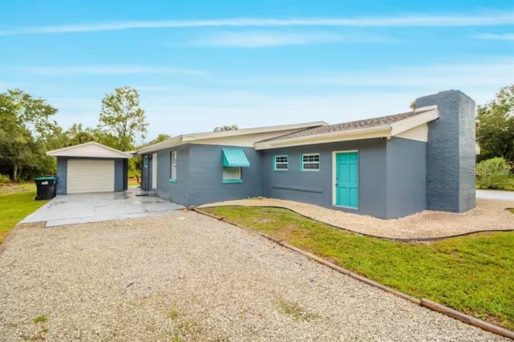 1731 Grayson Dr - Photo 1