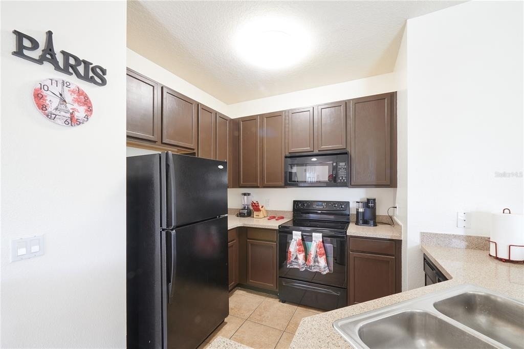 2745 Oakwater Drive - Photo 13
