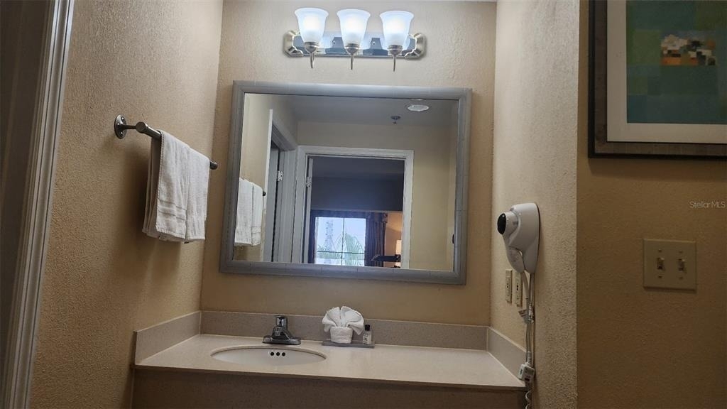 7601 Canada Avenue - Photo 8