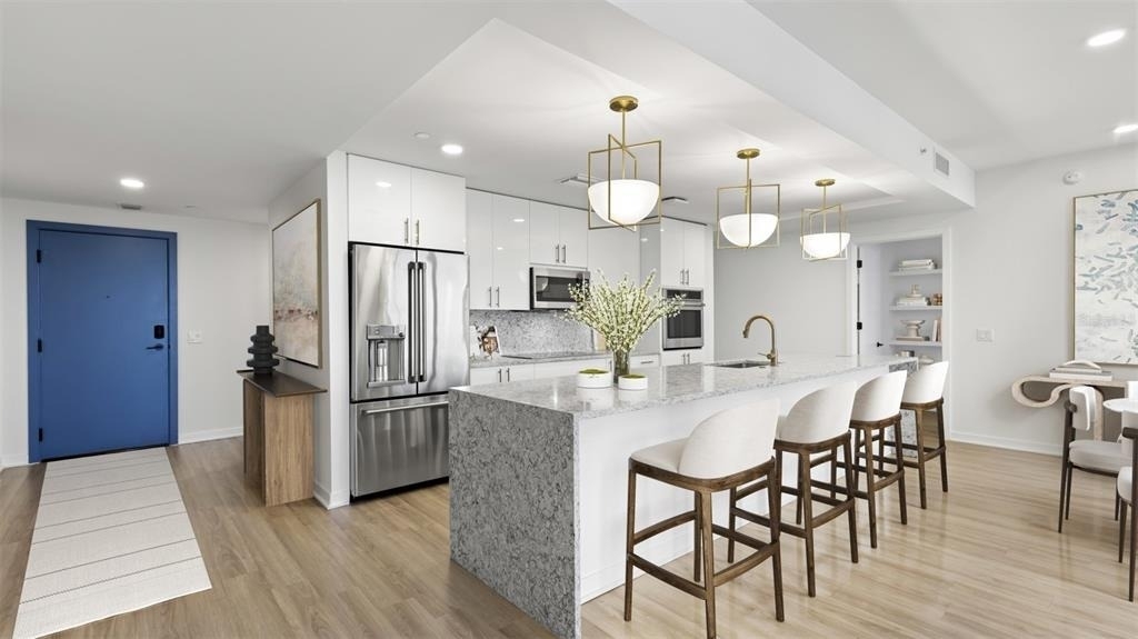 225 1st Avenue N - Photo 23