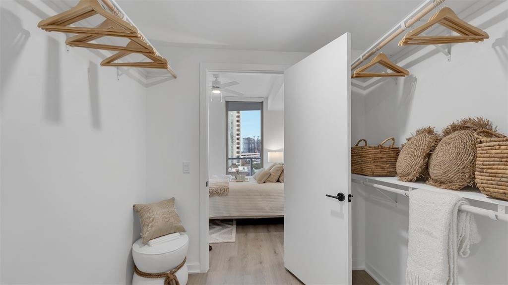 225 1st Avenue N - Photo 9