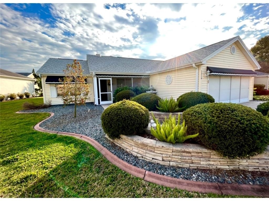 1314 Corona Avenue - Photo 0