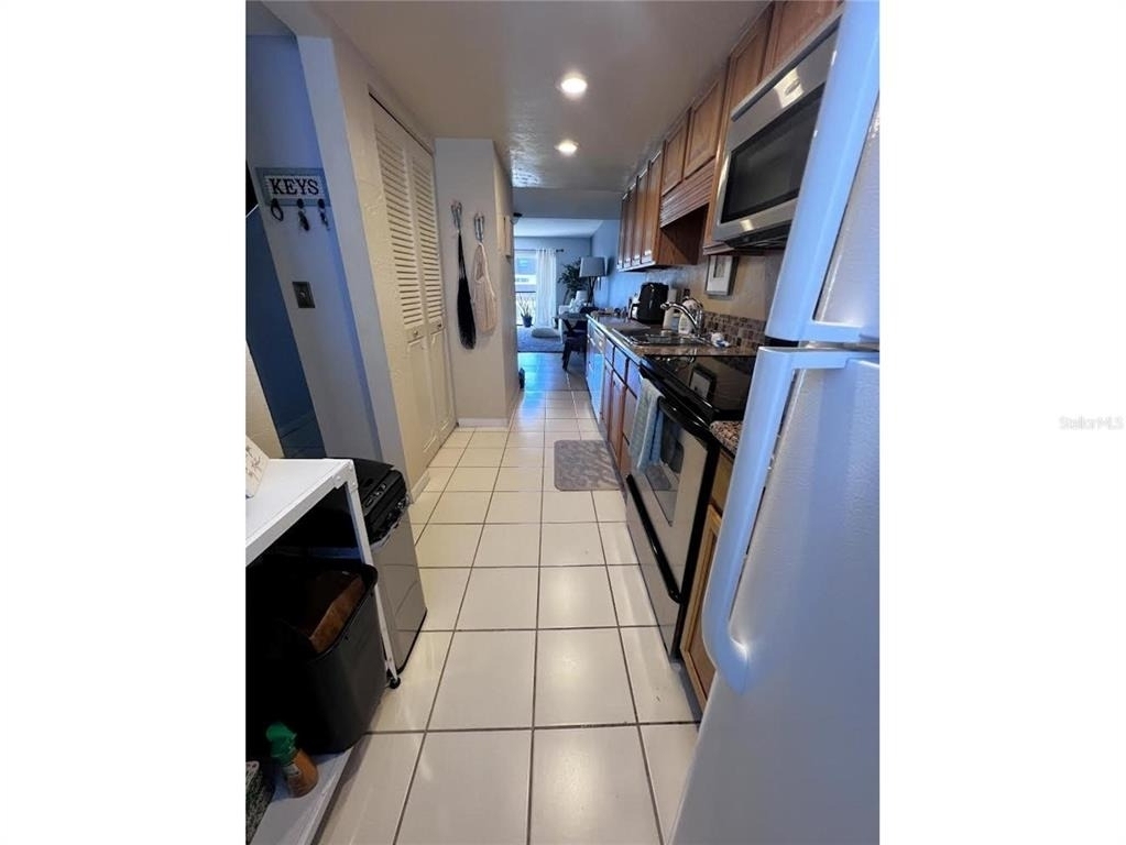 190 Paradise Boulevard - Photo 4