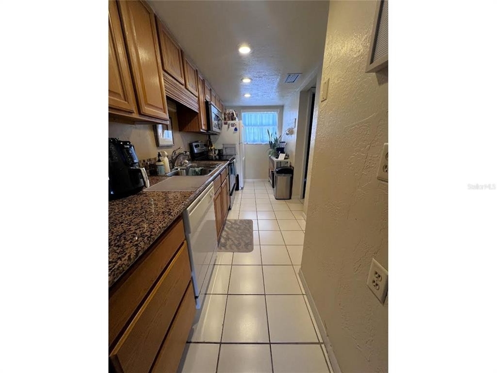 190 Paradise Boulevard - Photo 5