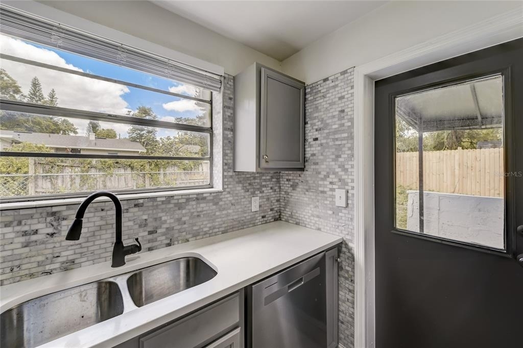 2600 S Crystal Lake Drive - Photo 12