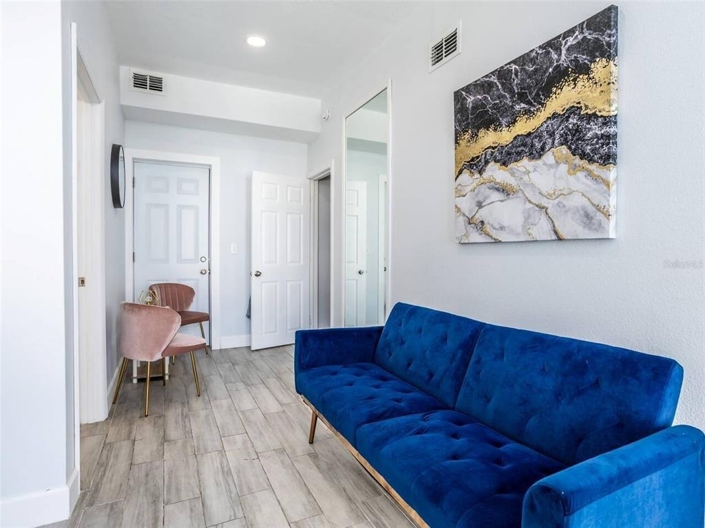 4401 Lenmore Street - Photo 7