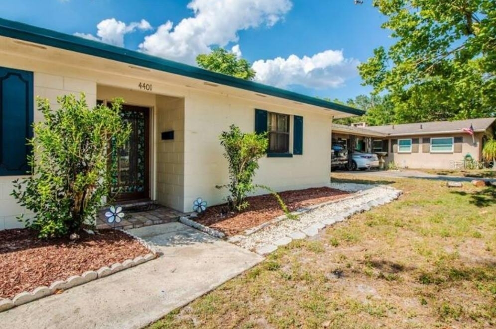 4401 Lenmore Street - Photo 1