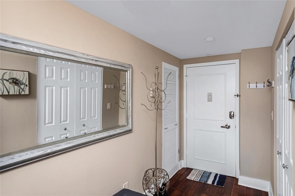 1212 Benjamin Franklin Drive - Photo 2