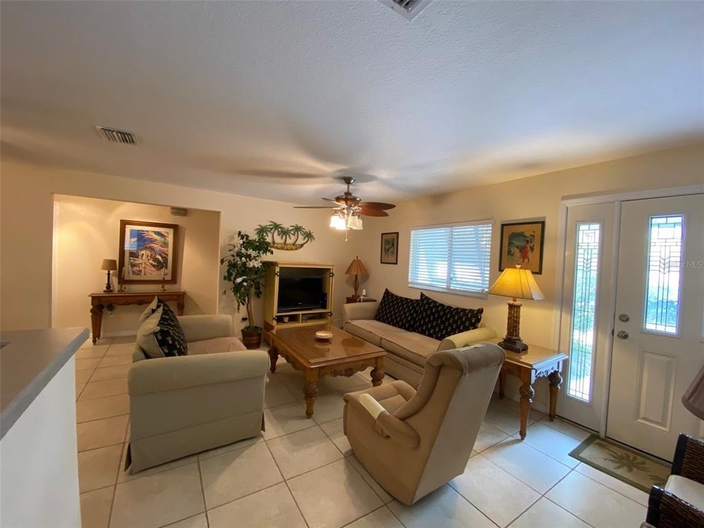 1808 N Peninsula Avenue - Photo 2