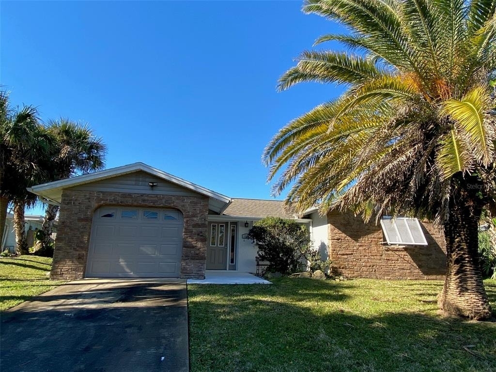1808 N Peninsula Avenue - Photo 0
