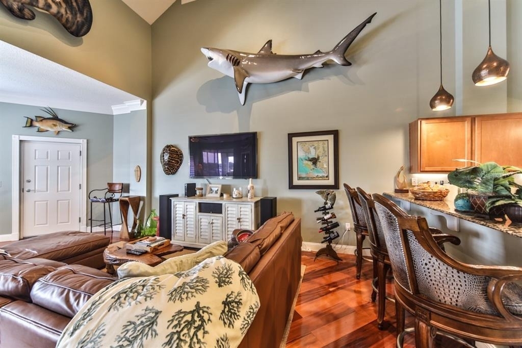 273 Middle Way - Photo 12